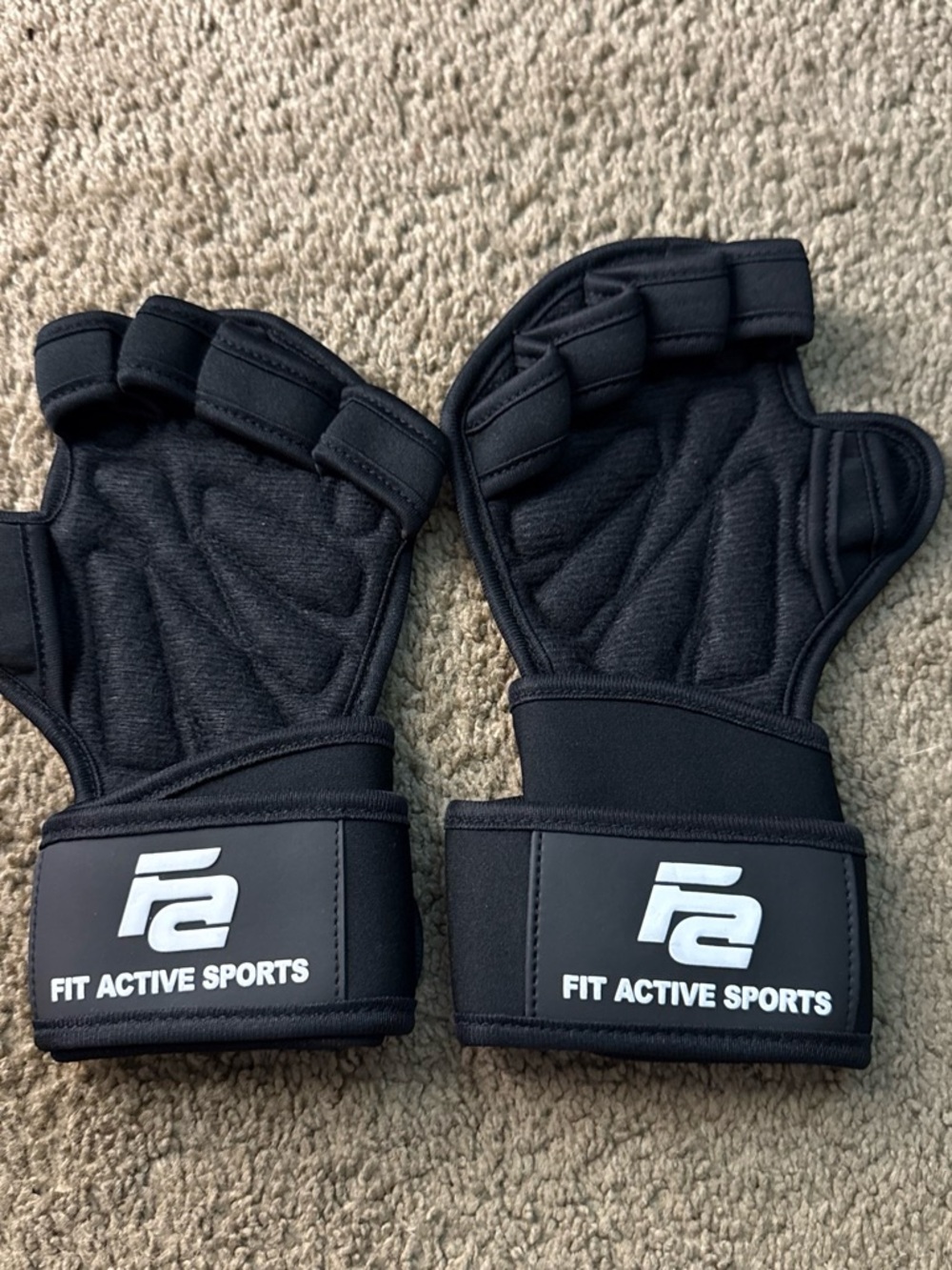 Fit Active Sports Black Workout Gloves with Wrist Support
